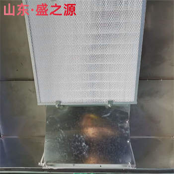 潔凈設(shè)備生產(chǎn)商_潔凈風(fēng)淋室設(shè)備消聲、節(jié)能滅菌細(xì)節(jié) 煙臺(tái)風(fēng)淋室